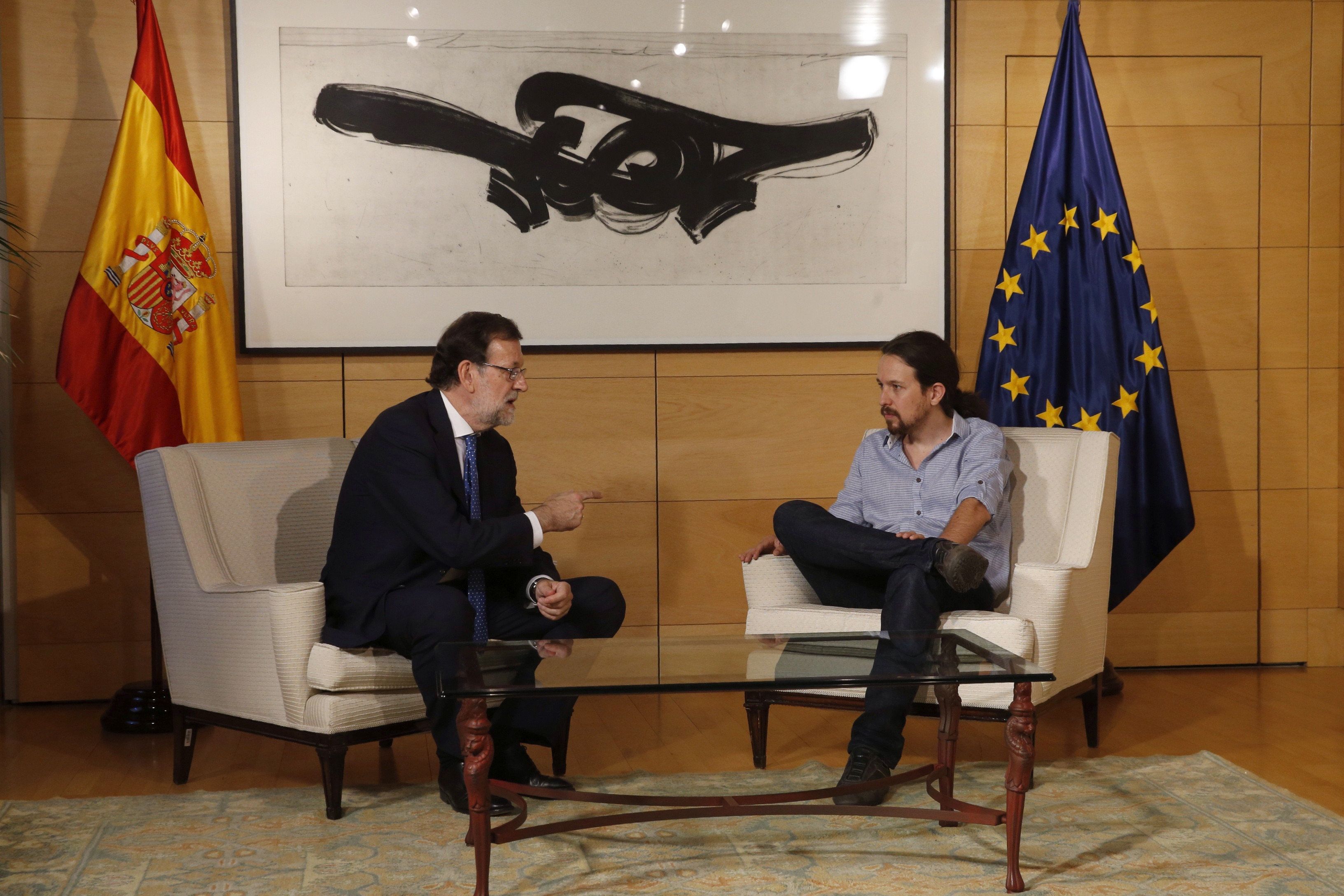 Iglesias insta a Sánchez a escoger: "Rajoy, mirar a la izquierda o elecciones"