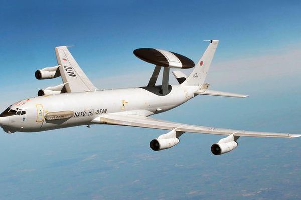 AWACS AWACS