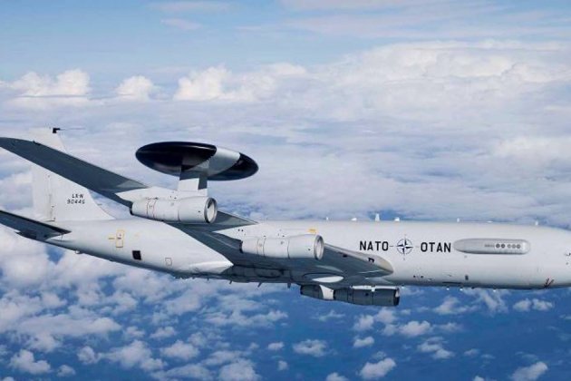 AWACS AWACS