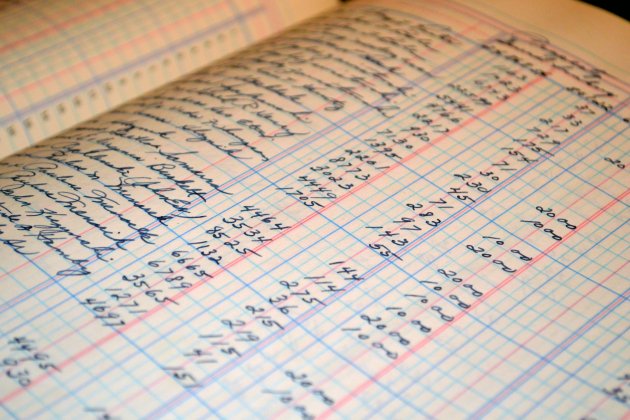 lista morosos, libreta / Foto: Pexels lista morosos, libreta / Foto: Pexels