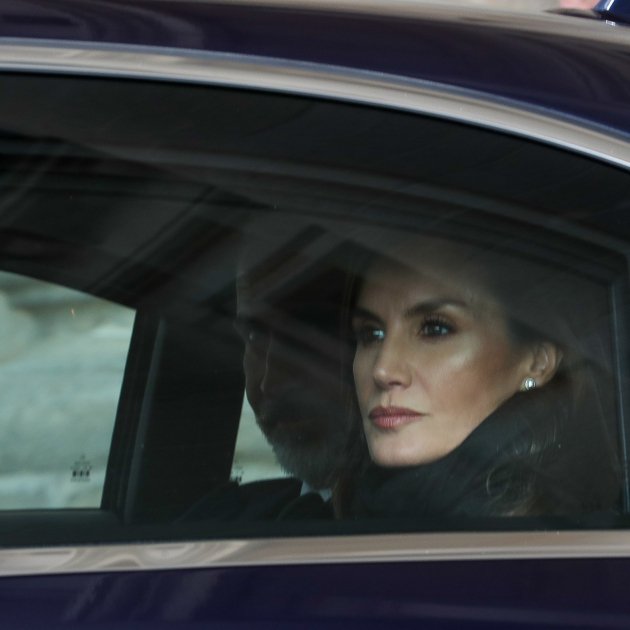 felipe letizia coche gtres felipe letizia coche gtres