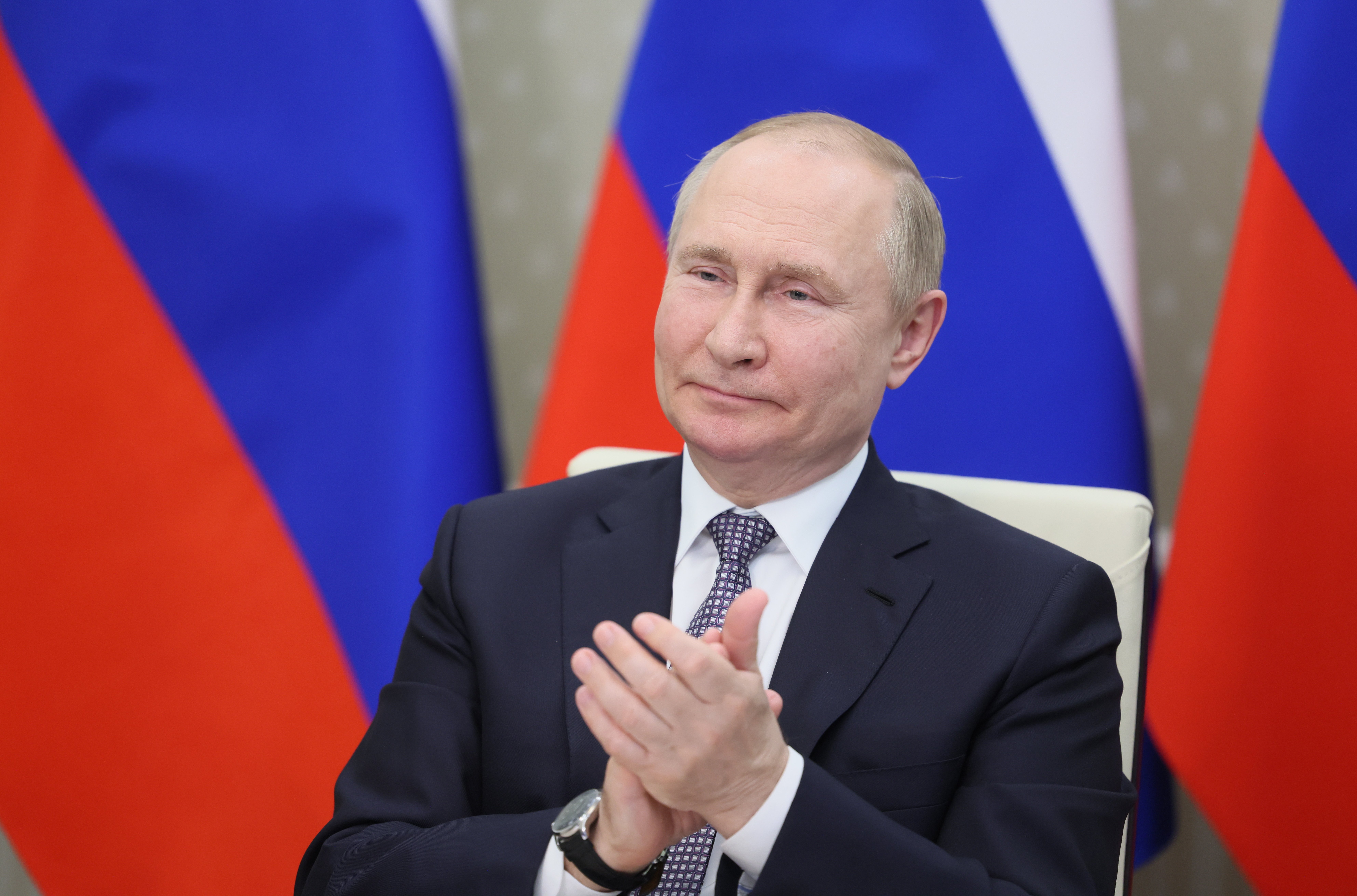 Los engranajes de la maquinaria de Vladímir Putin: así se mantiene en el poder