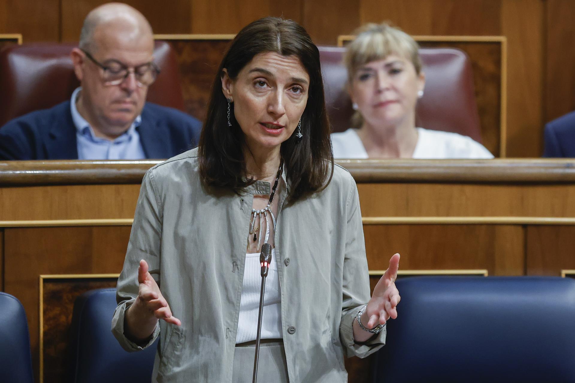 Puigdemont enxampa la ministra Llop: "Cap dia sense una mentida, terraplanisme"