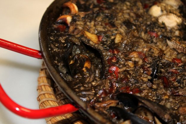 arros negre sipia escopinyes pas25 arros negre sipia escopinyes pas25