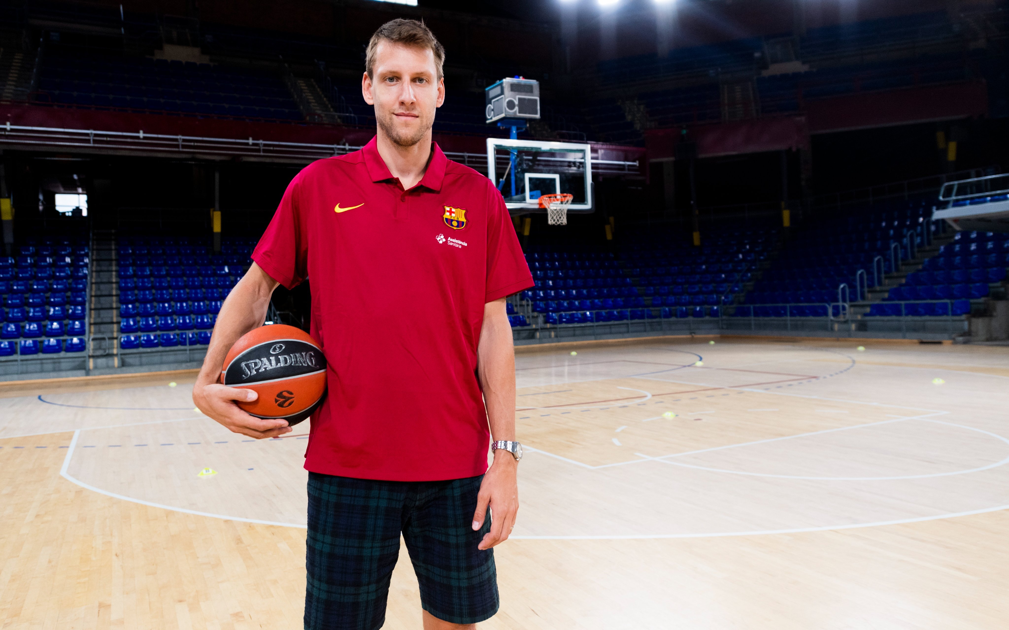 El Barça ficha al pívot Jan Vesely como relevo de Brandon Davies en el juego interior