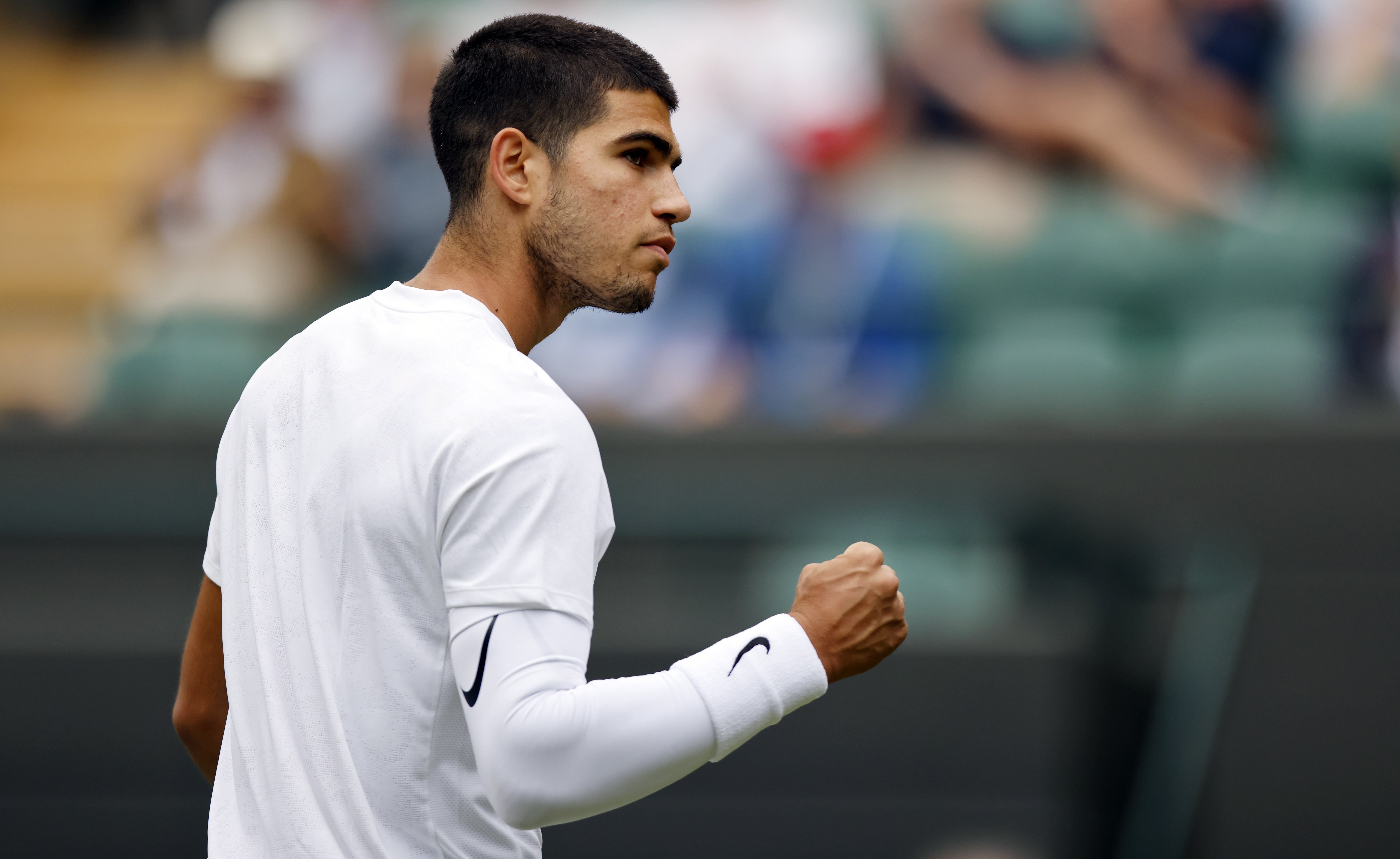 Carlos Alcaraz es passeja contra Otte per avançar a vuitens de final a Wimbledon