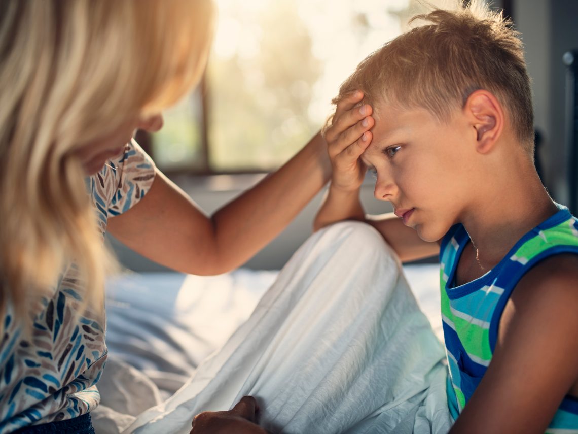 Dolor de cabeza en niños: diferencias entre cefalea tensional y migraña