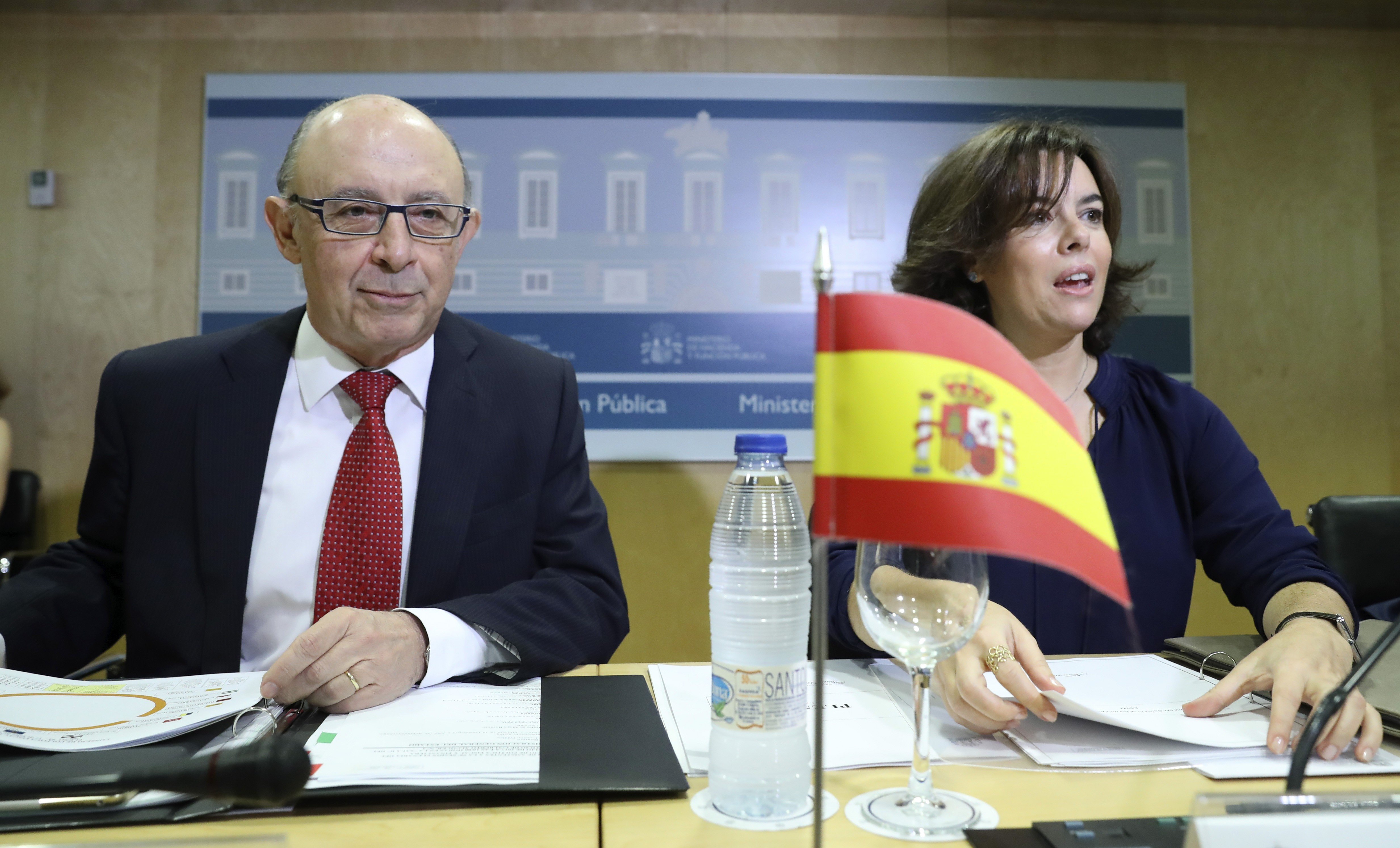Rajoy suspenderá el FLA si el Govern destina gastos para el referéndum