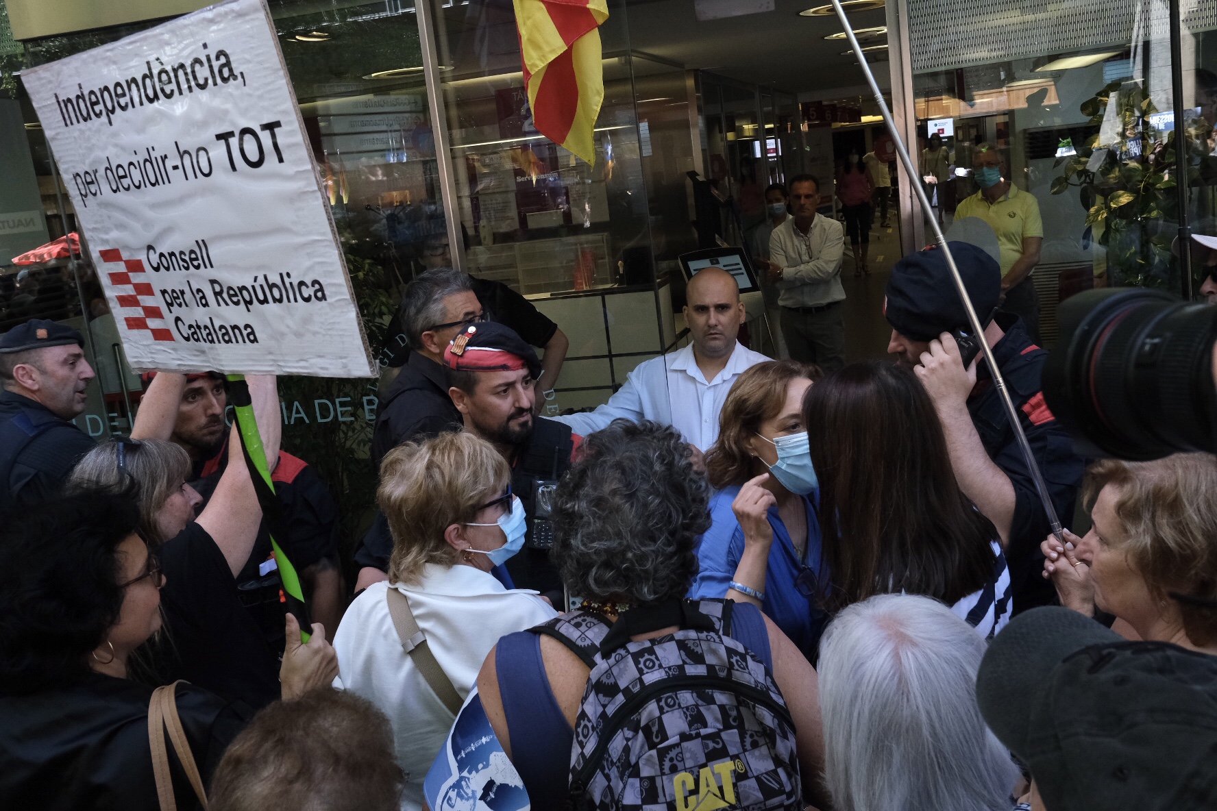 Una vintena de juristes independentistes planten el jutge Manuel Marchena | VÍDEO