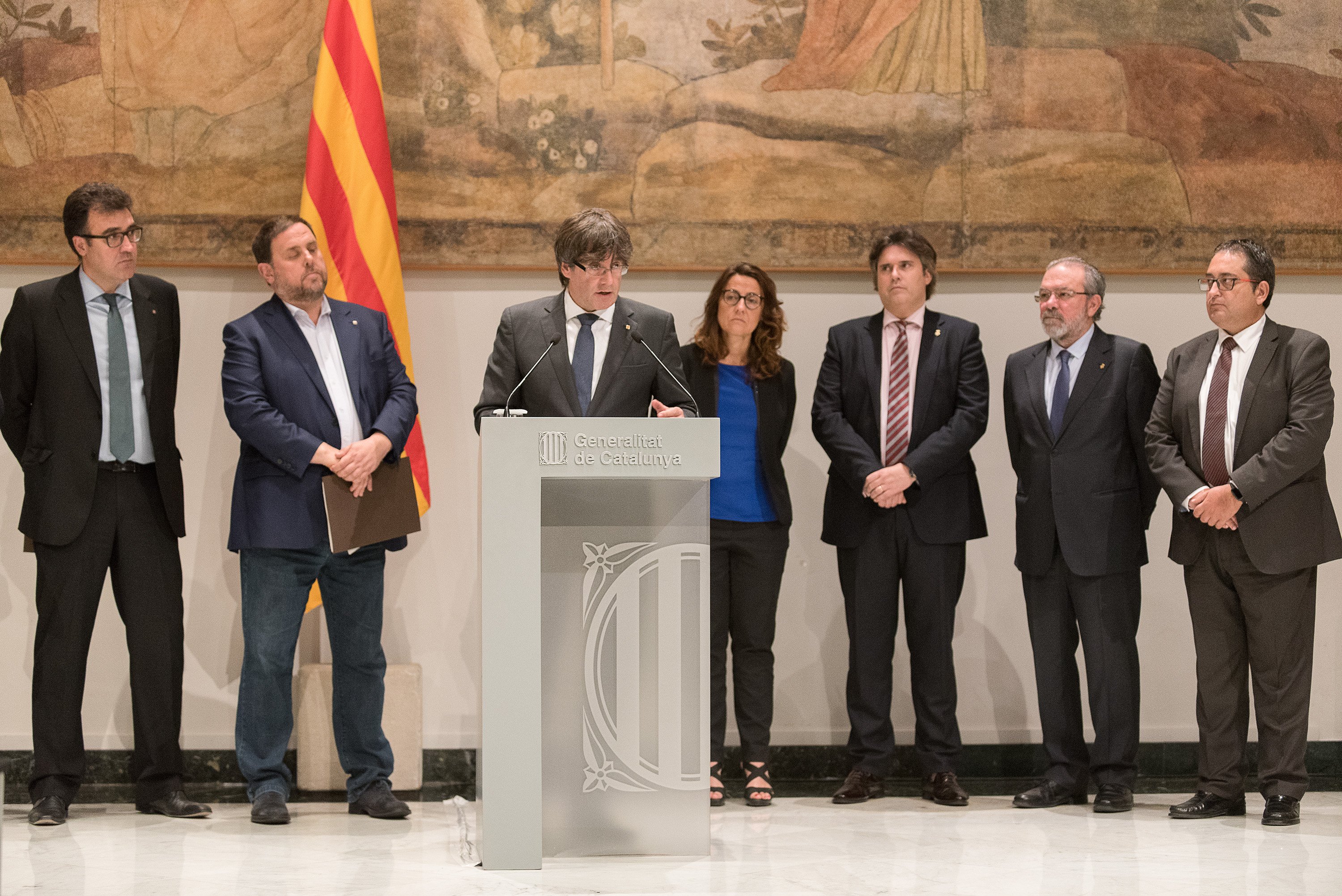 Puigdemont: "Estamos a punto para asumir, cuando sea necesario, todos los impuestos"