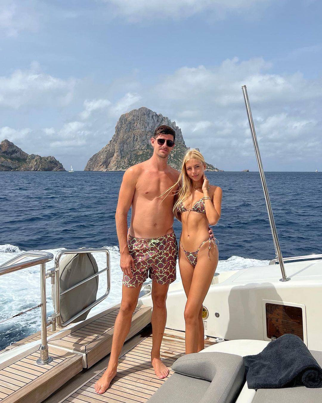 courtois y novia ig courtois y novia ig