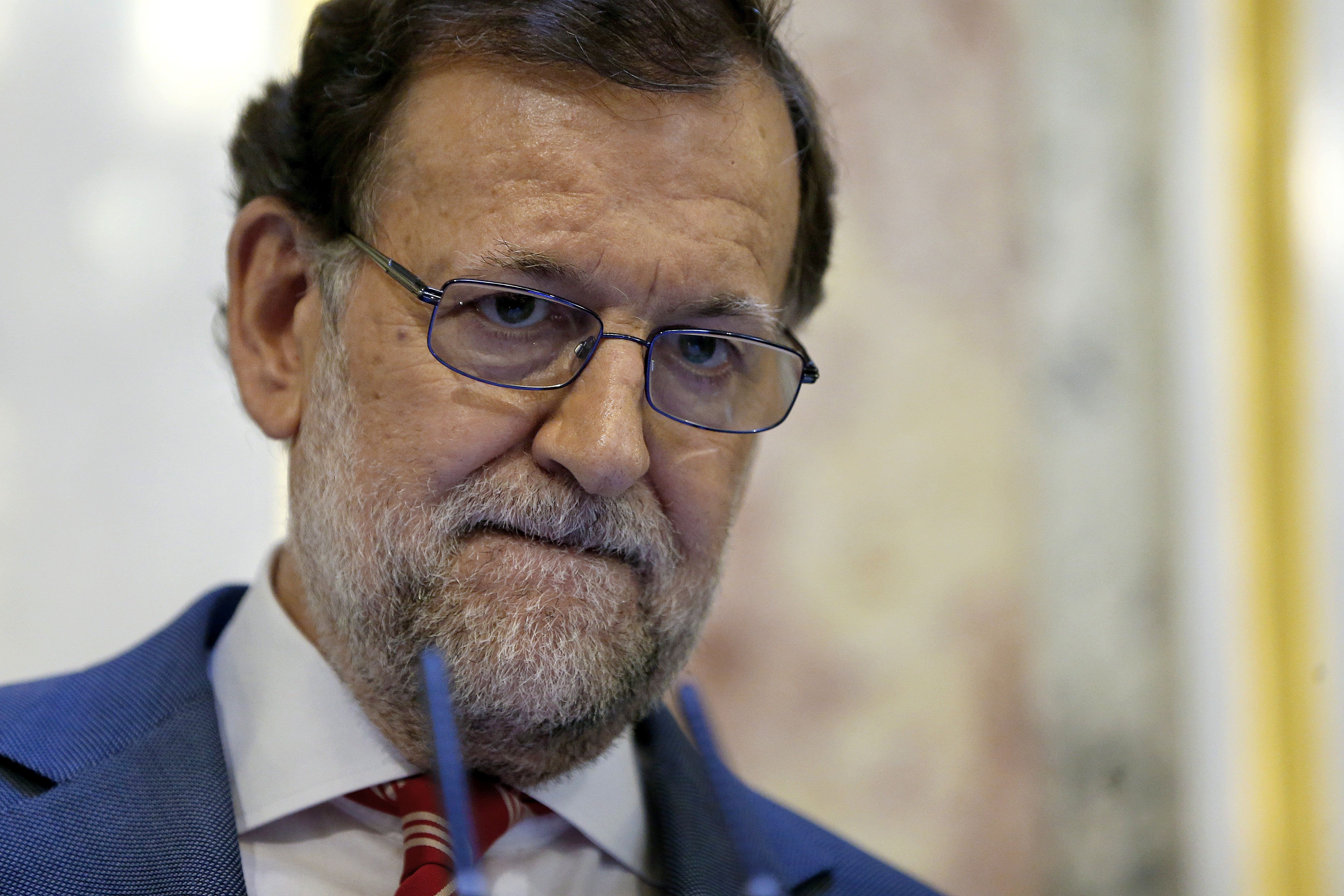 El 'no' de Sánchez a Rajoy mantiene a España en el bloqueo