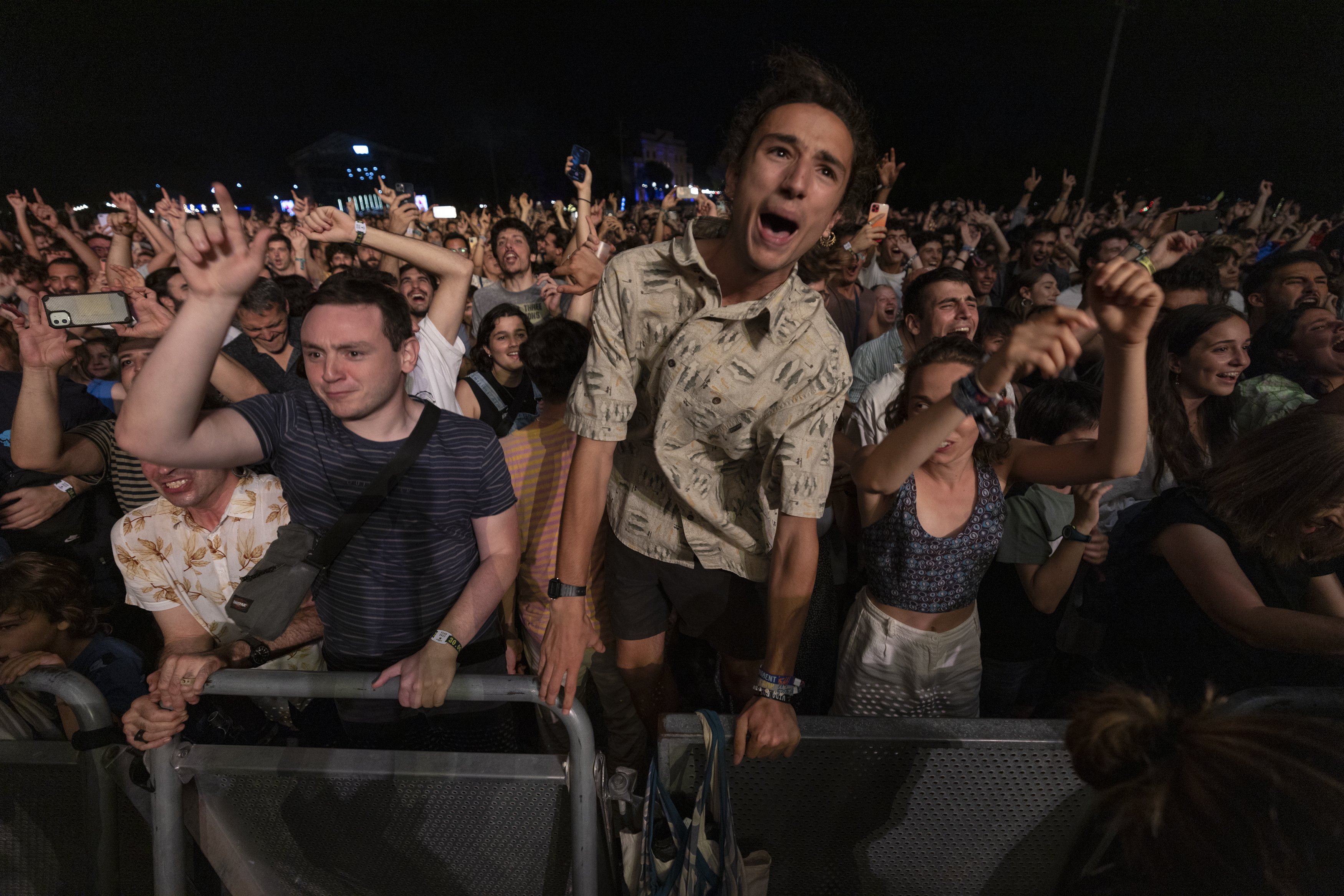 Hola, ¿ya soy mi padre? Sí, me aburro en los festivales