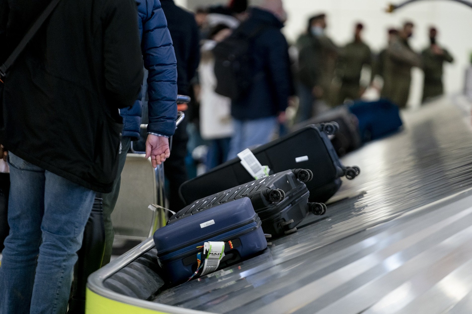 Cómo la maleta en el aeropuerto?