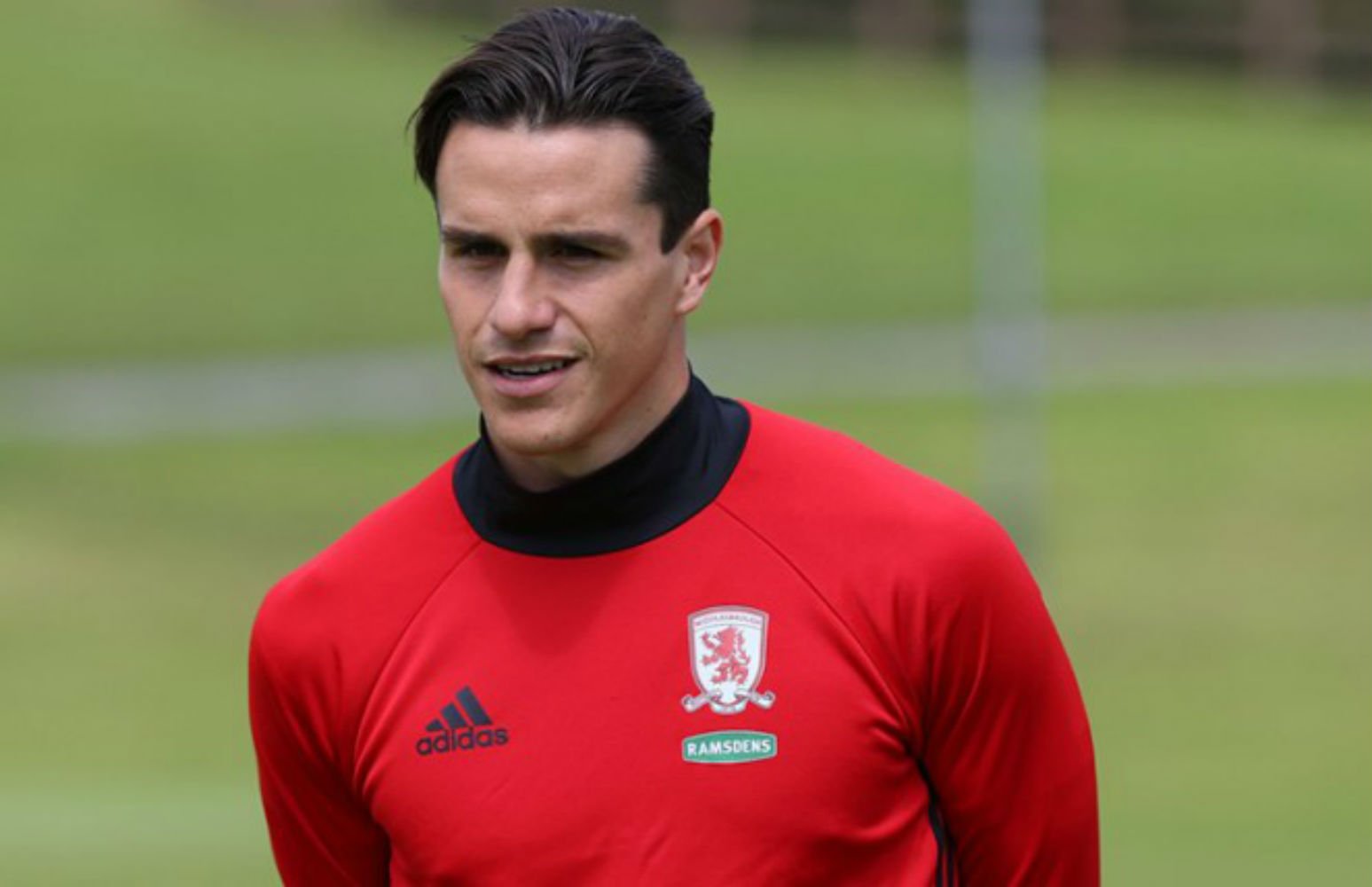 Bernardo Espinosa refuerza la defensa del Girona