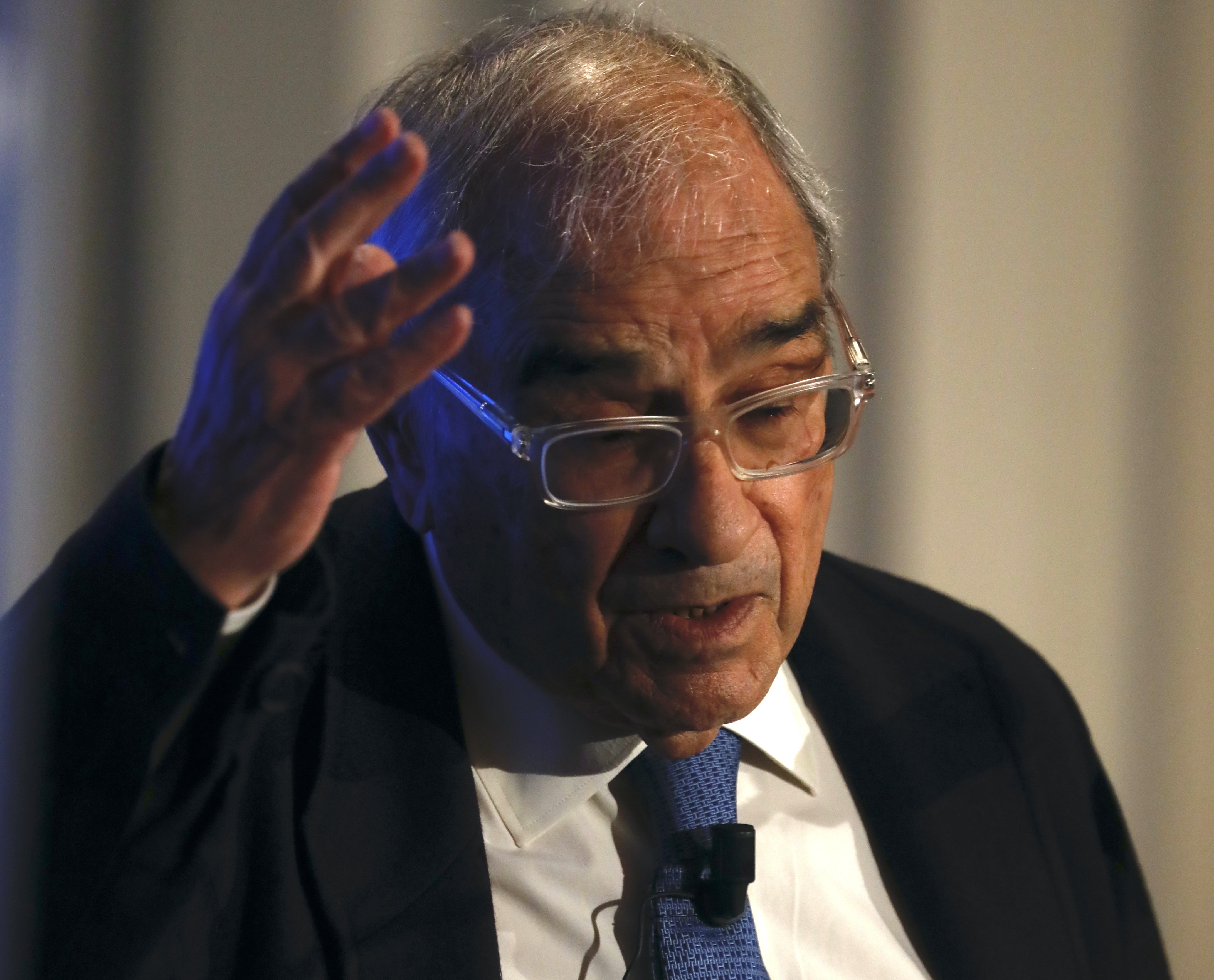 La jueza mantiene la investigación a Rodolfo Martín Villa por el asesinato de Teófilo del Valle