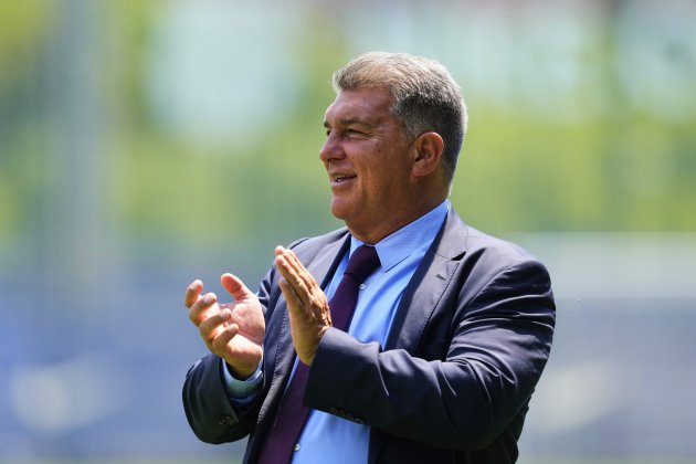 Joan Laporta aplaudint / Foto: EFE Joan Laporta aplaudint / Foto: EFE