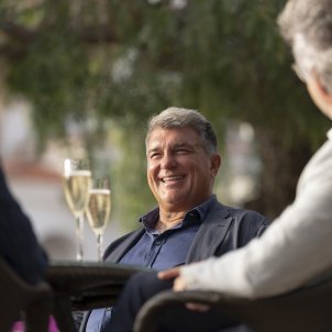 No als milions d'Anglaterra per amor al Barça és el jurament a Joan Laporta, fidelitat a l'escut