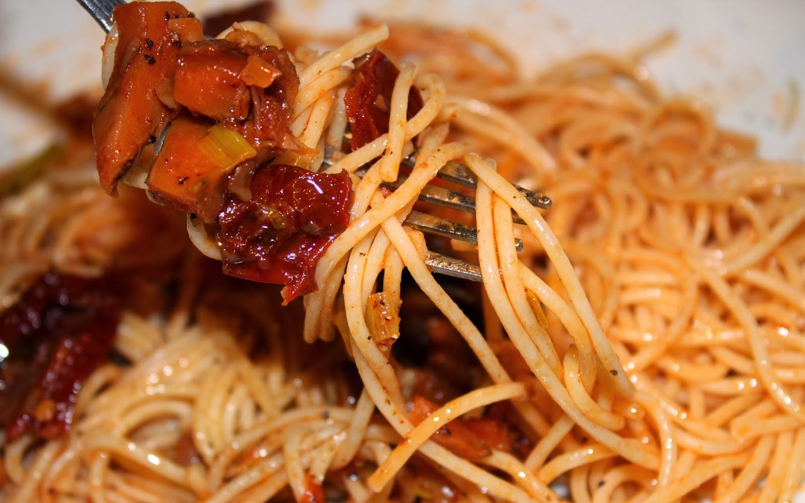 espagueti rovellons tomaquet sec pas34
