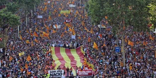Som una nació, nosaltres decidim. Manifestació. Font Omnium Cultural Som una nació, nosaltres decidim. Manifestació. Font Omnium Cultural