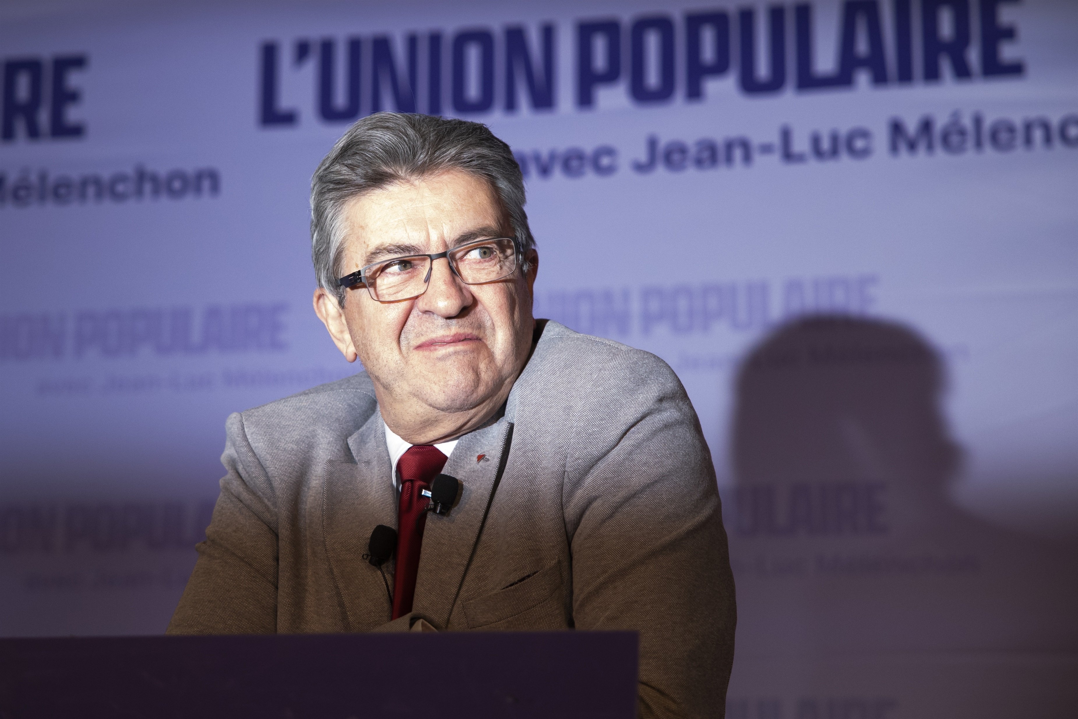 Jean-Luc Mélenchon sobre los audios de Villarejo y Ferreras: "Escándalo en España"