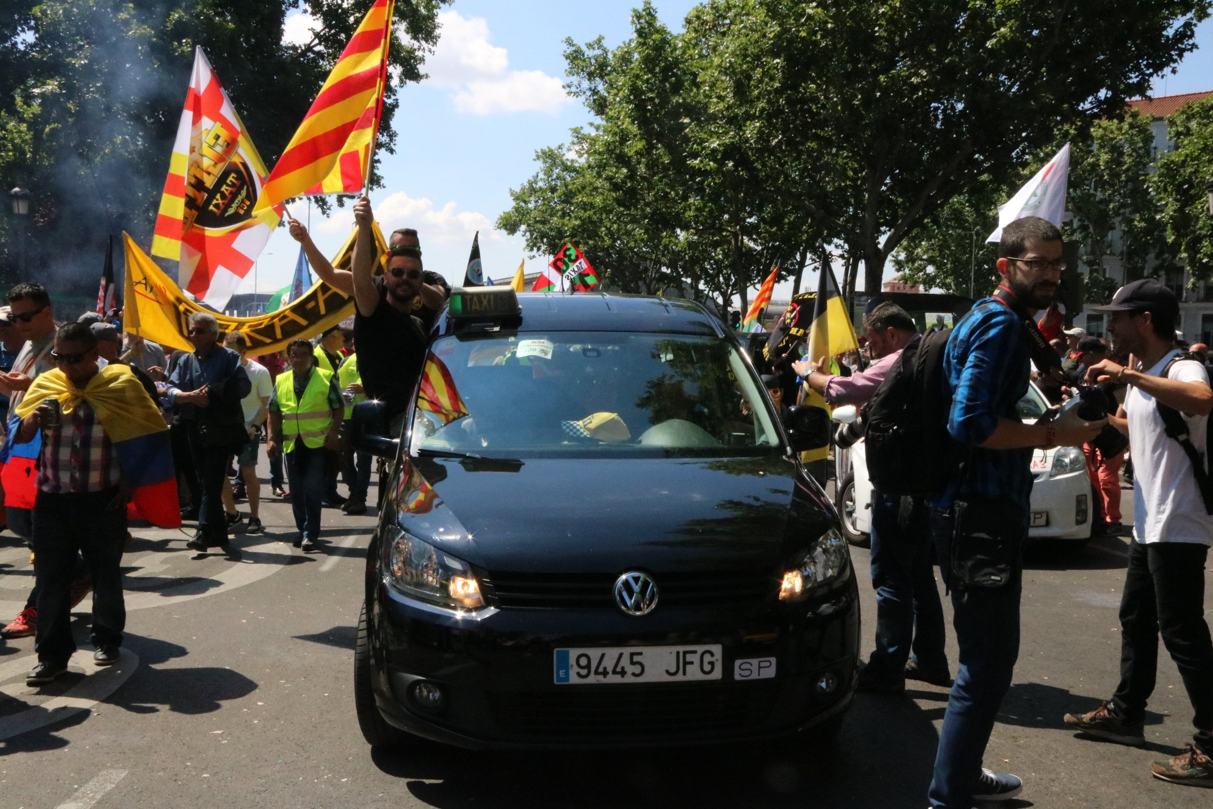 uber taxi manifestacio protesta barcelona acn