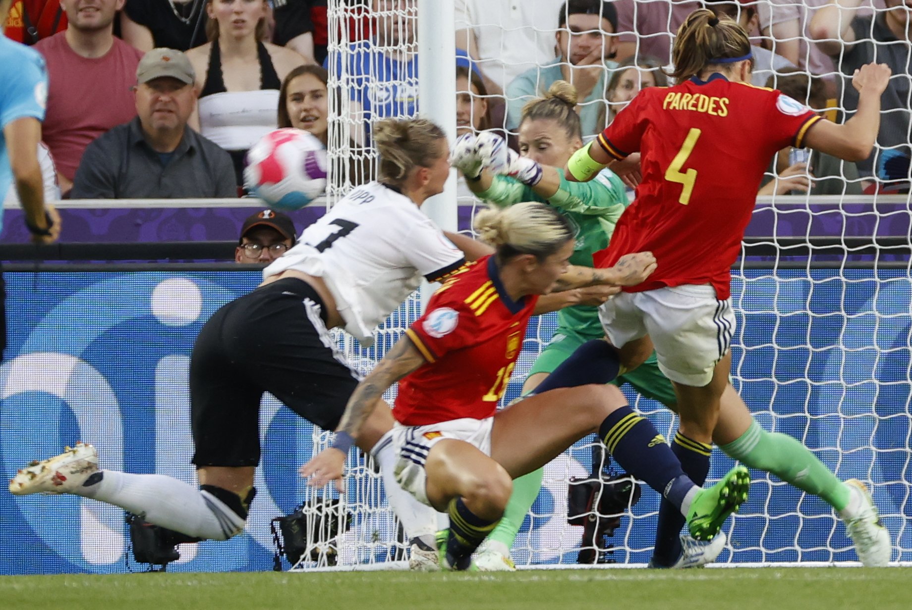 Alemania penaliza a una España superior y que no puede volver a fallar en la Eurocopa (2-0)