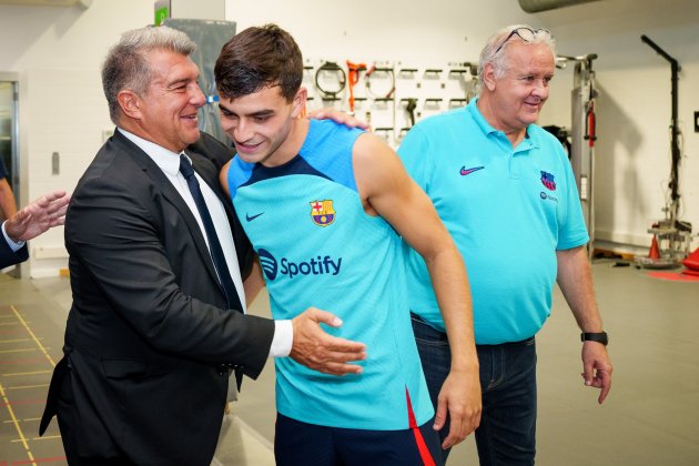 Joan Laporta Pedri González Barça / Foto: FC Barcelona Joan Laporta Pedri González Barça / Foto: FC Barcelona