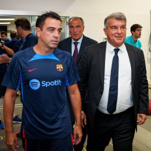 Entre 50 y 60 millones más es lo que cuesta la traca final de Xavi Hernández para el Barça