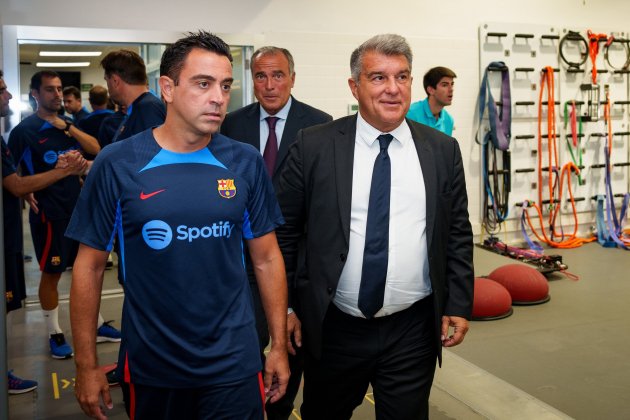 Joan Laporta y Xavi Hernández con el Barça / Foto: FC Barcelona