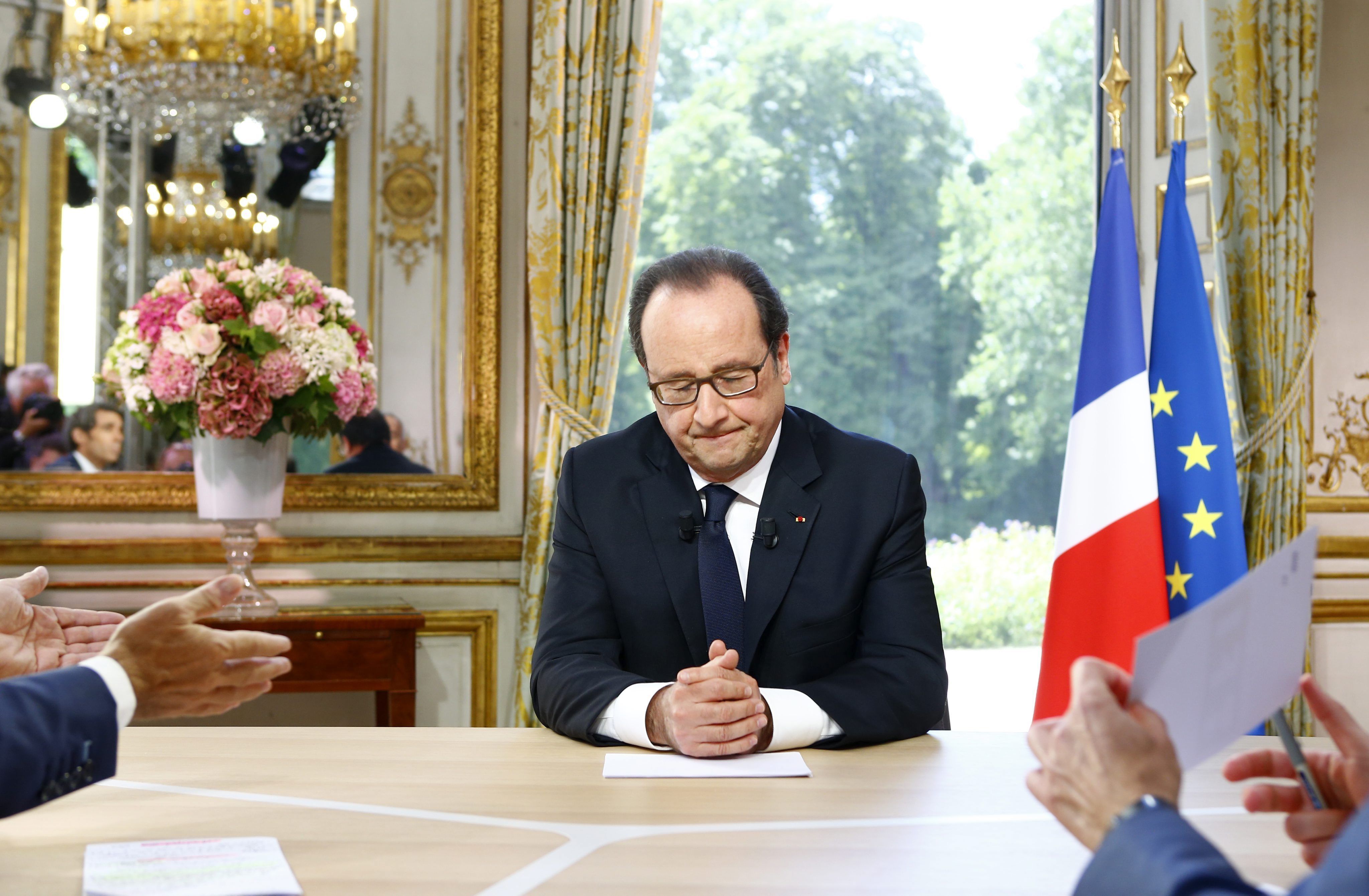 Hollande renuncia a presentarse a la reelección en 2017