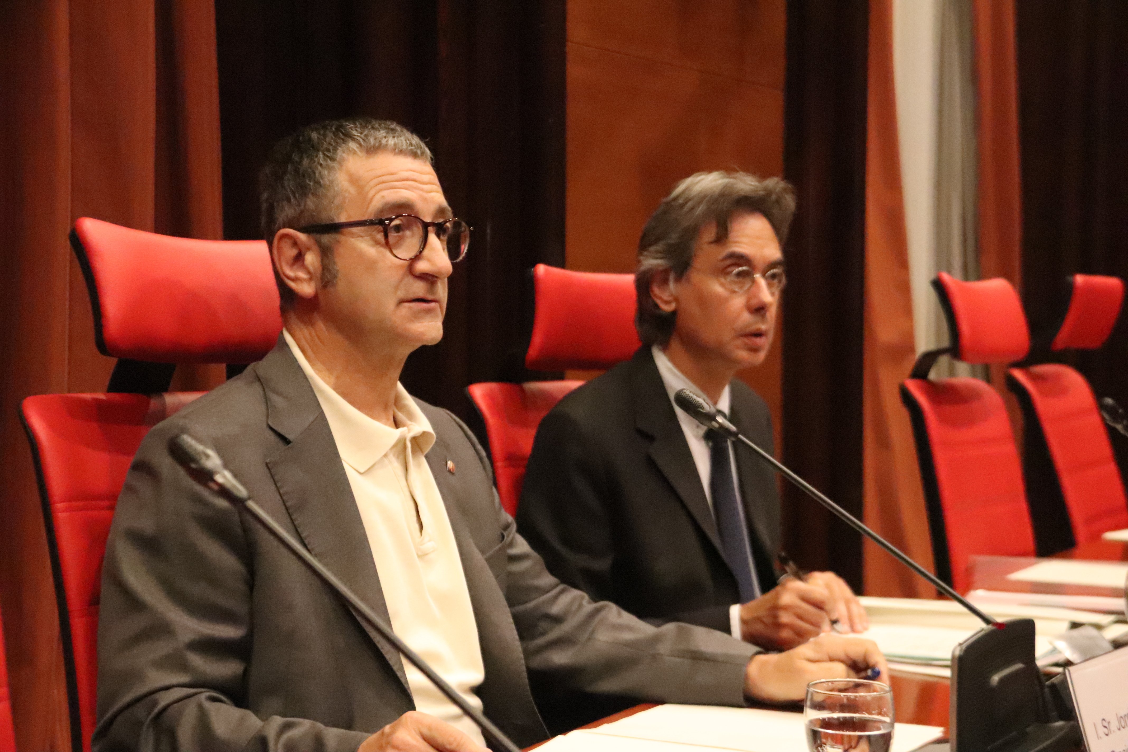 El PSC impedeix a Lluís Puig participar telemàticament en una comissió del Parlament