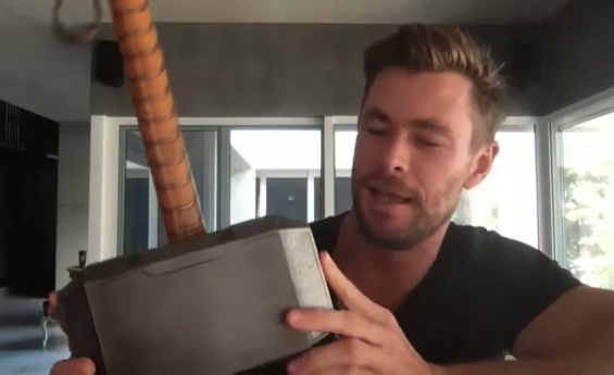 Chris Hemsworth Chris Hemsworth