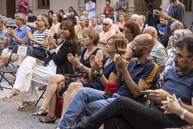 Presentación de Omnium Cultural del Antirrepressiva, mapa de la represión, en el patio de la Modelo - Montse Giralt