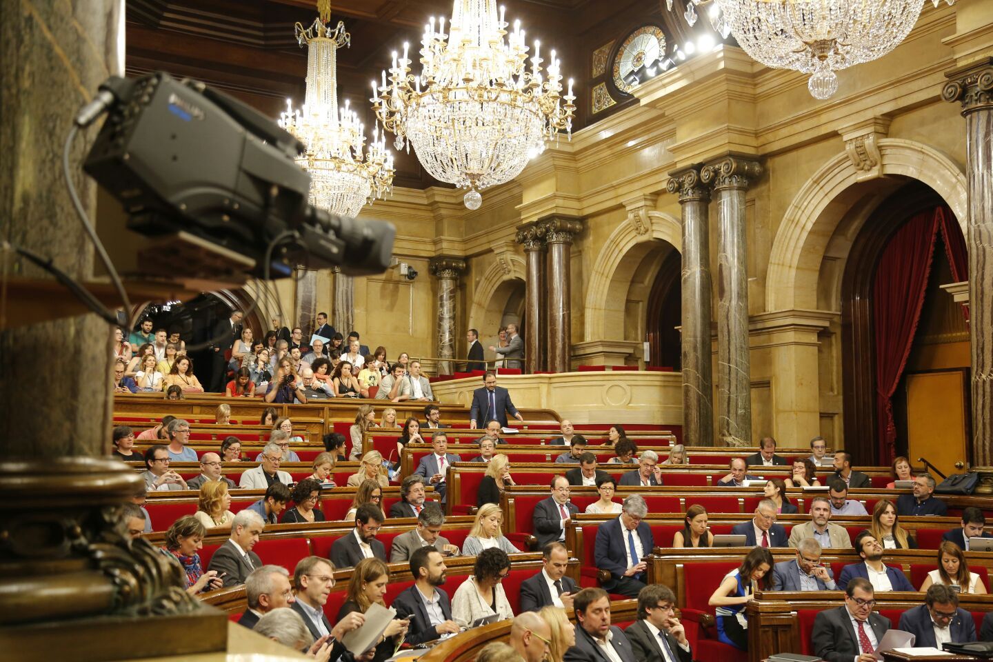 El Parlament no quiere desfiles ni maniobras militares en Catalunya