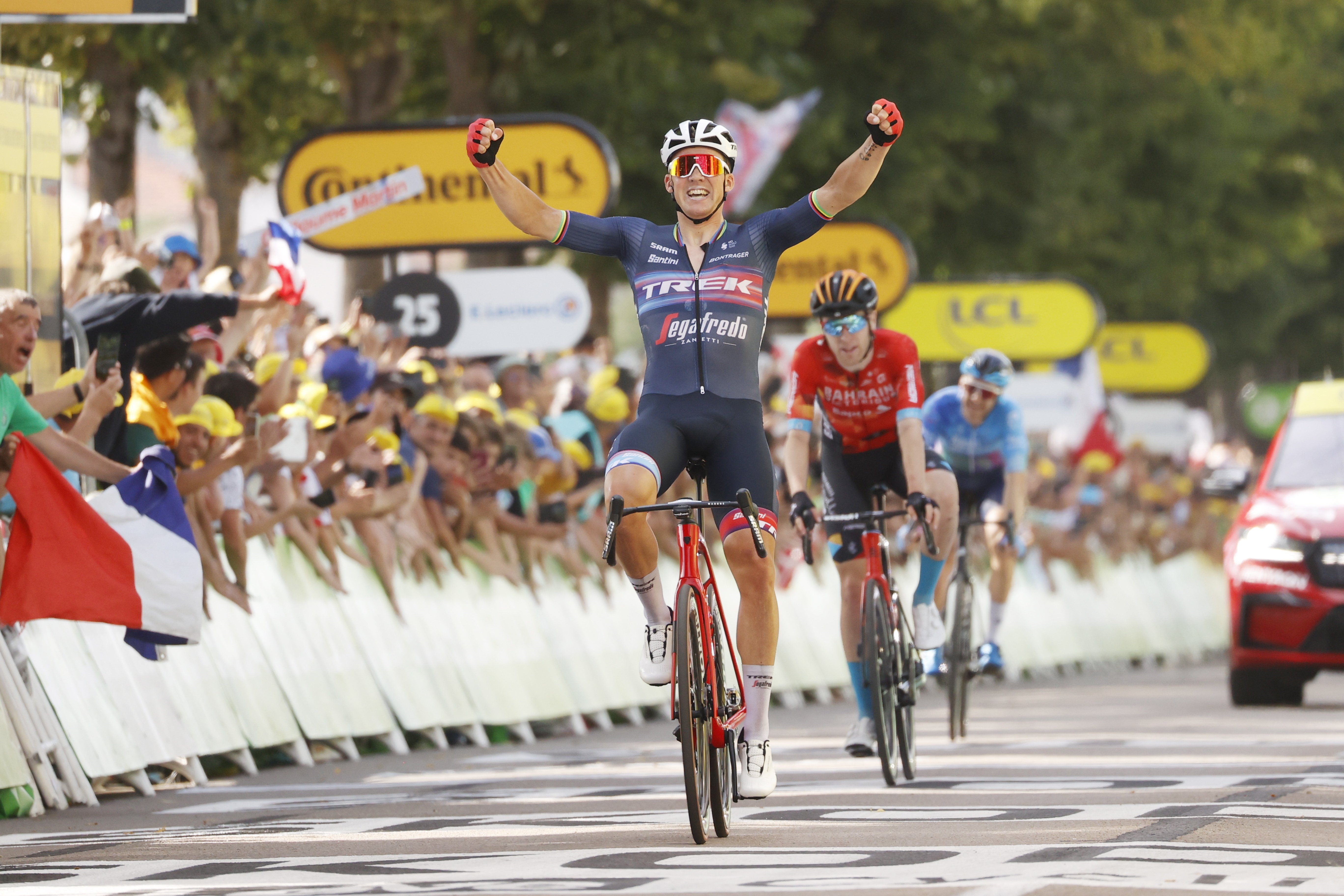 Mads Pedersen se exhibe en Saint-Étienne en una jornada sin cambios en el Tour de Francia