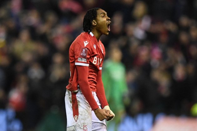 Djed Spence Nottingham Forest / Foto: @djedspence