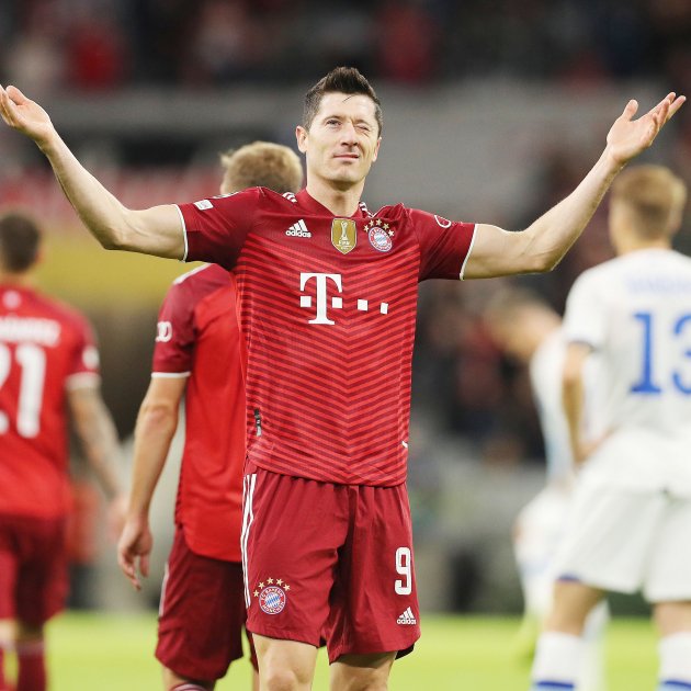 Robert Lewandowski es nuevo jugador del Barça hasta 2026