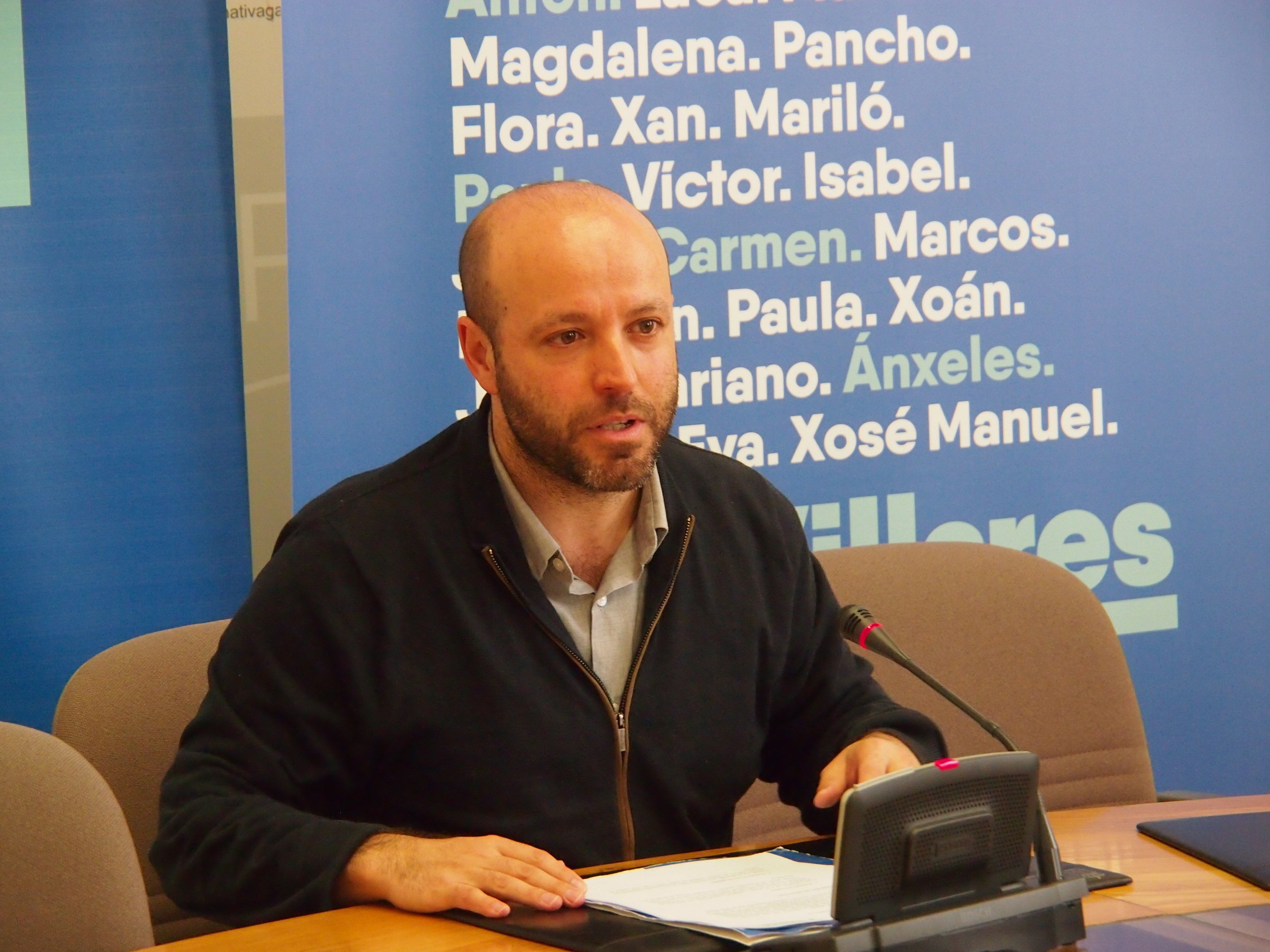 En Marea defensa considerar "políticament vinculant" l’1-O