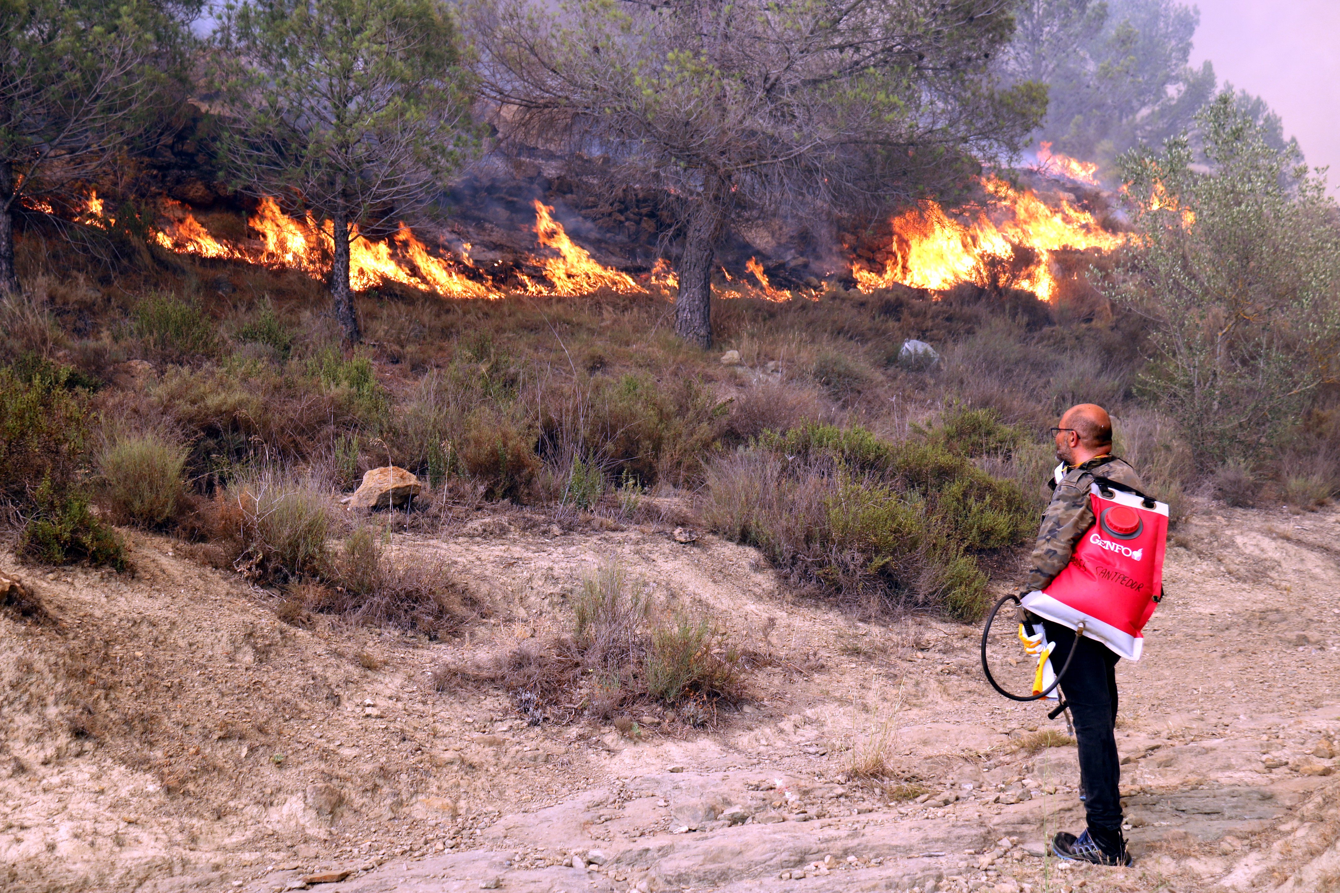 Interior prorroga les restriccions a Catalunya per alt risc d'incendi fins divendres