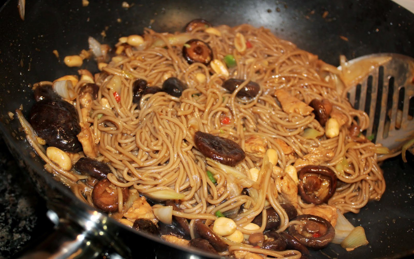 wok fideus soba gall dindi shiitake pas40