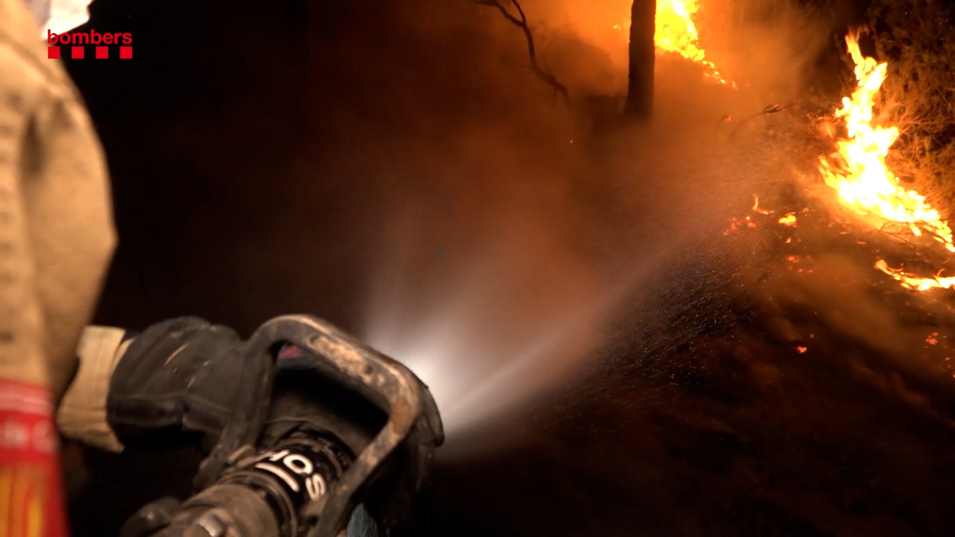 Incendi el Pont de Vilomara Foto: Bomberos Incendi el Pont de Vilomara Foto: Bomberos