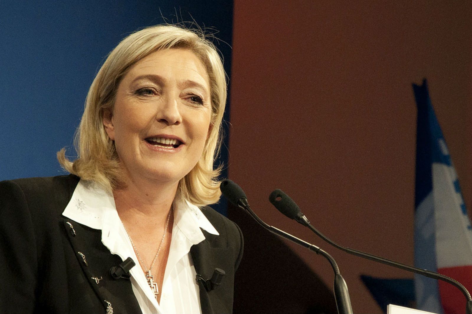 Le Pen exige que "comience la lucha contra el fundamentalismo del EI"