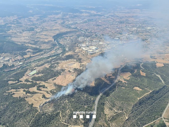 Nuevo incendio en Manresa, cerca del fuego del Pont de Vilomara