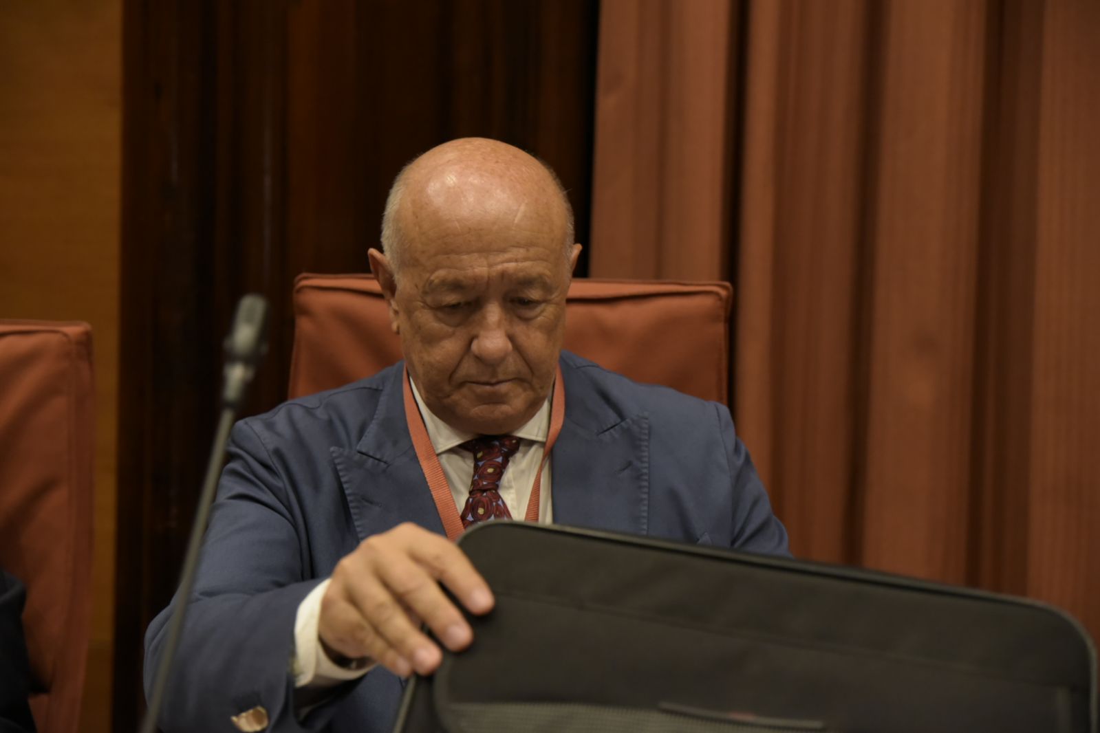 Martín Blas assegura que Villarejo volia forçar la seva destitució