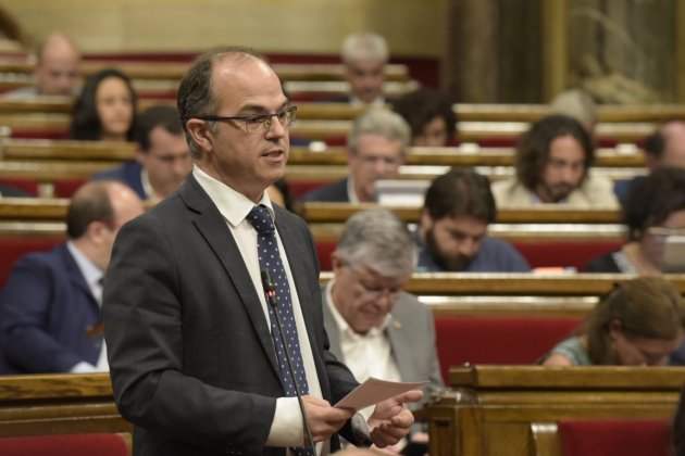 TURULL PARLAMENT LG TURULL PARLAMENT LG