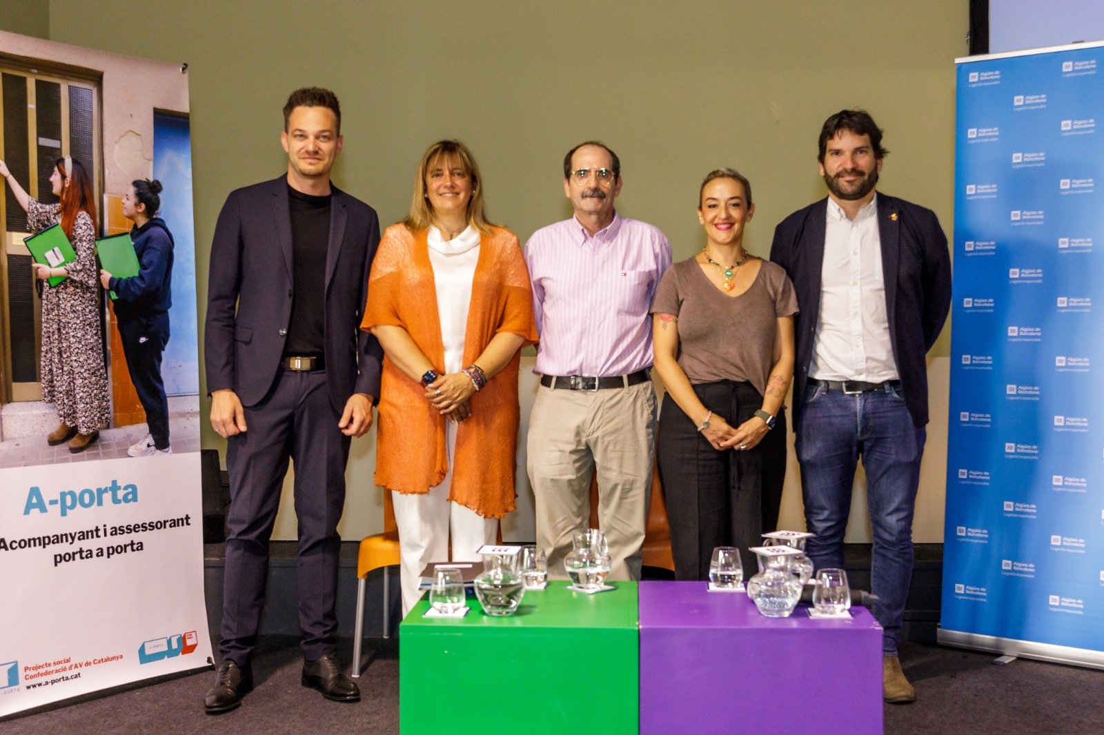 Aguas de Barcelona y CONFAVC promueven la mejora de la calidad de vida en los barrios con el programa A-porta