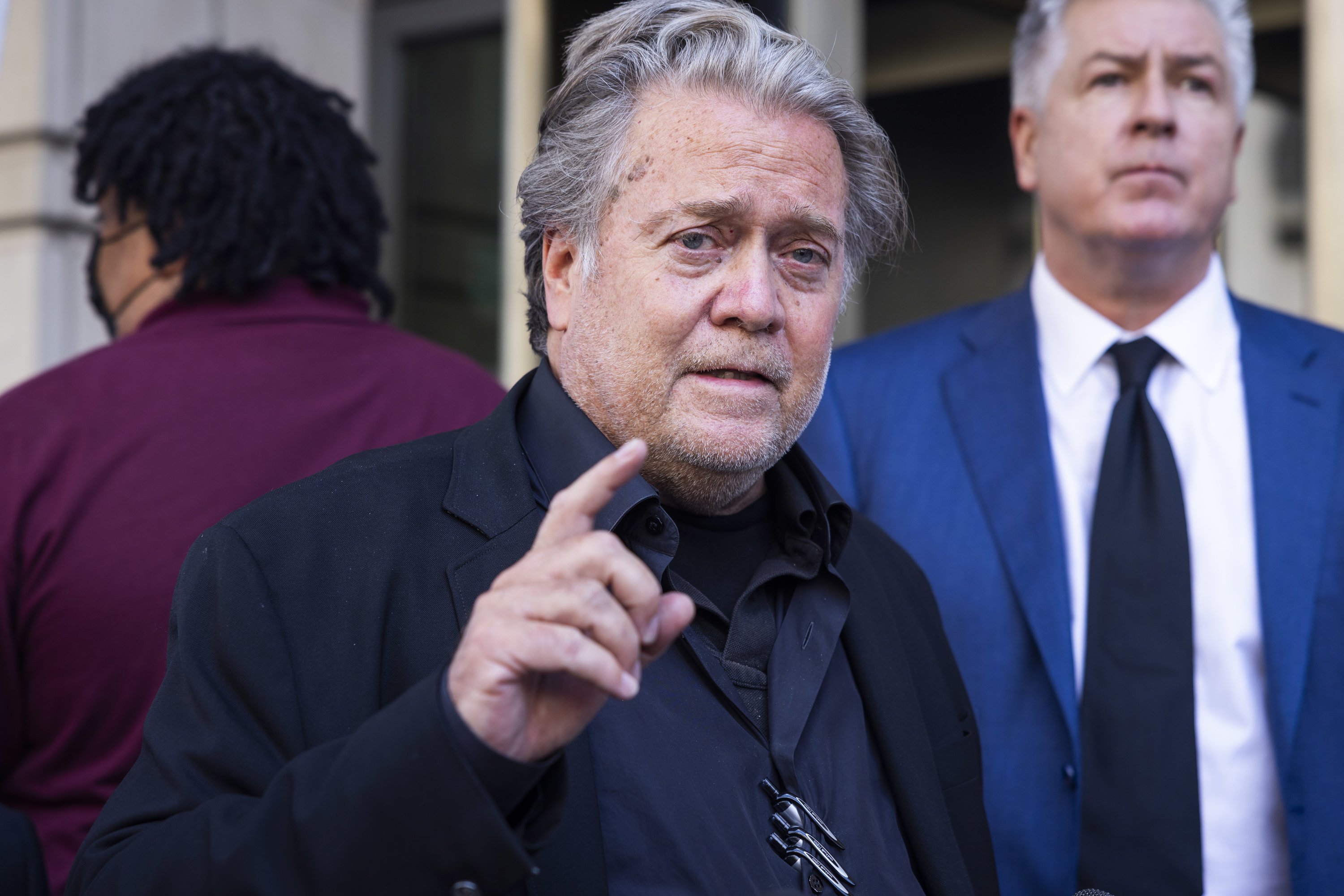 Steve Bannon, exasesor de Trump, declarado culpable de desacatar el Congreso de los EE.UU.