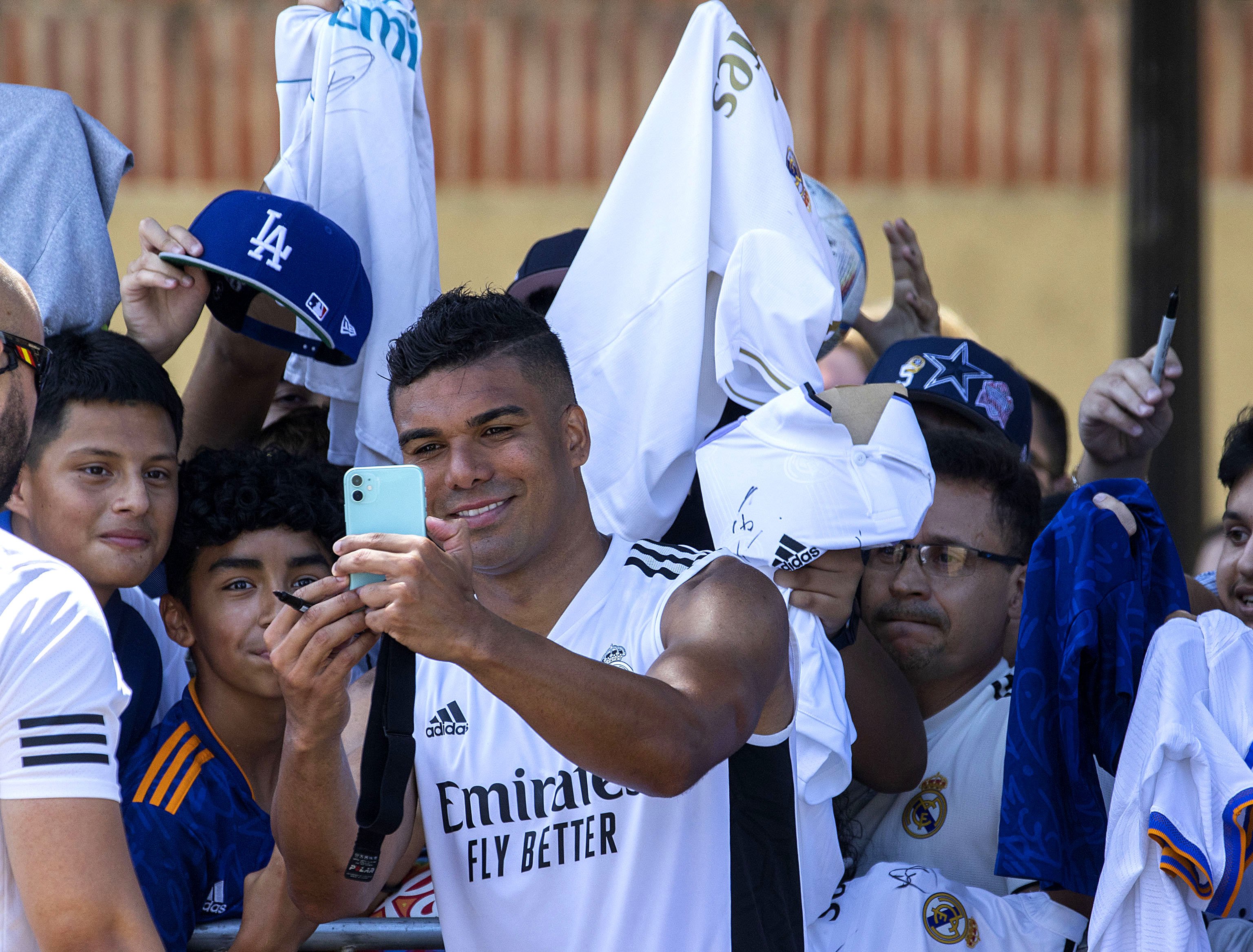 Crece la tensión entre Casemiro y Tchouaméni