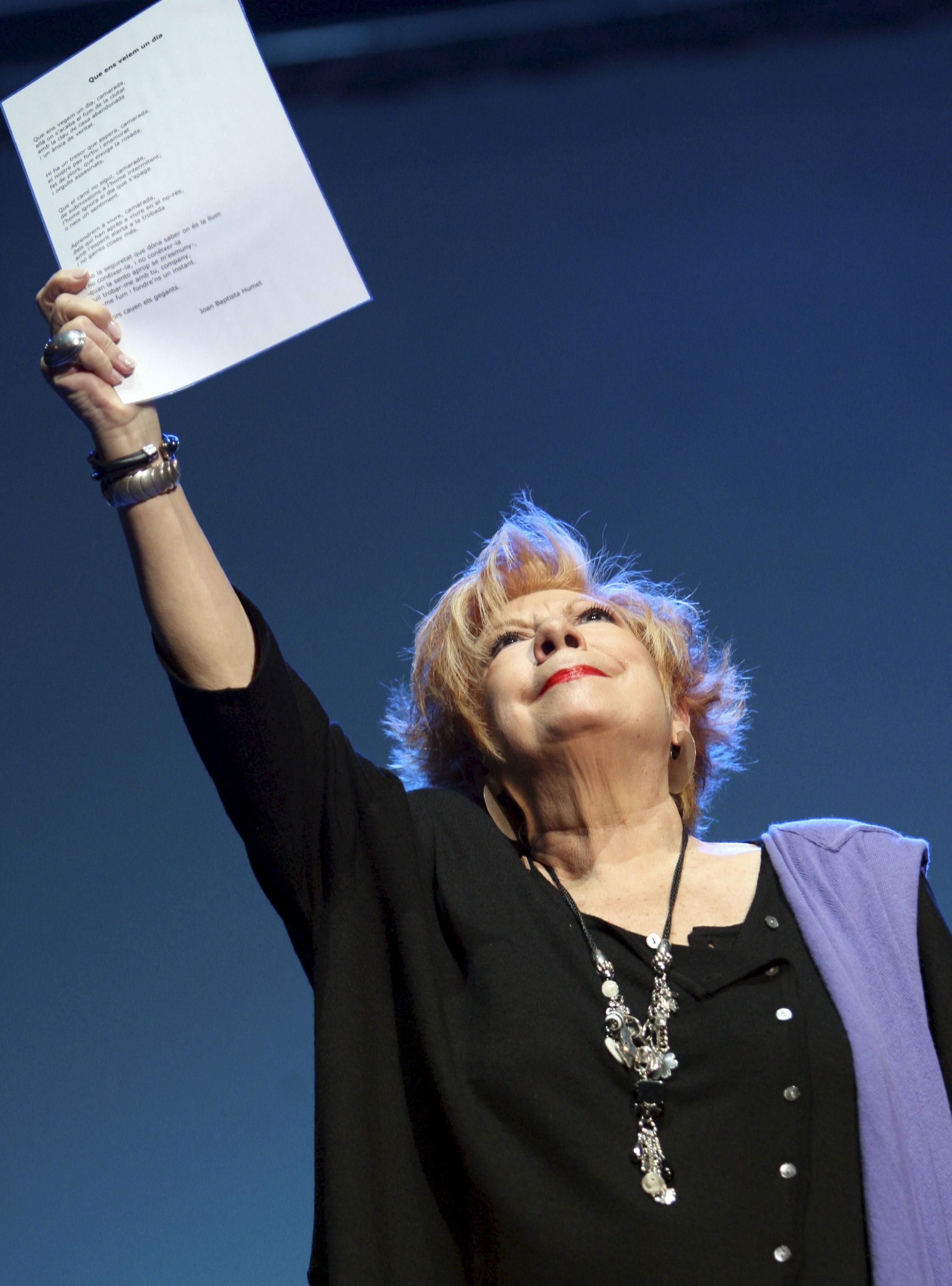 Mor Núria Feliu, icona de la cançó catalana, als 80 anys